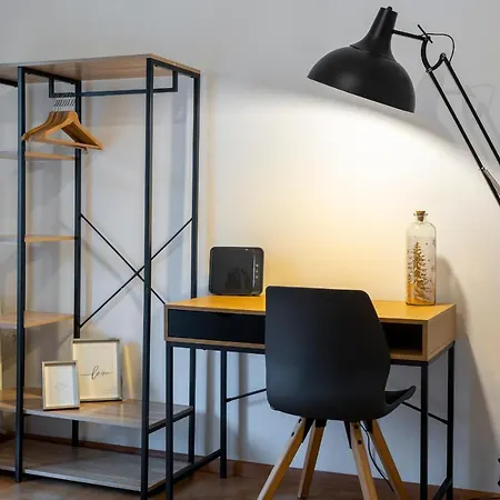 Apartment Terrace 27 *